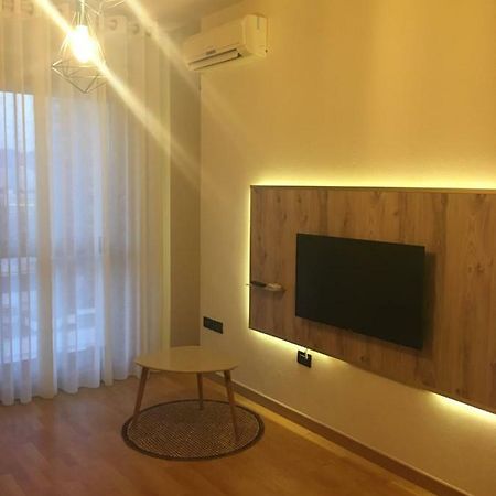Matis Apartaments Tirana Exterior foto